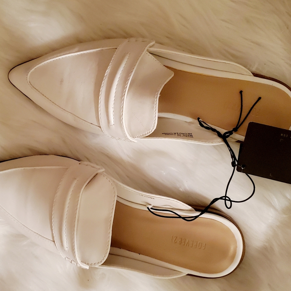 Shoe